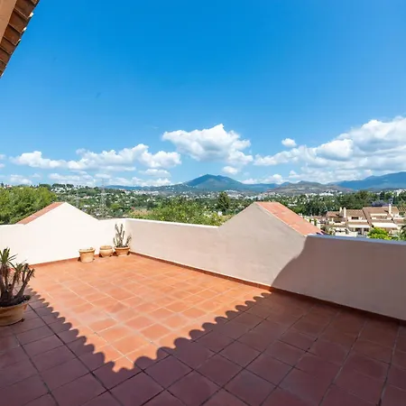 Apartment Modern And Spacious 2 Bdrm Penthouse With 3 Pools